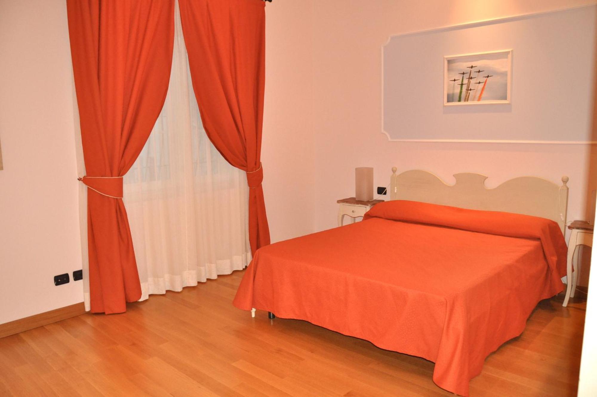 Giardino Dei Colori Dianella Appartamenti Pool Relax &Family Friendly Toscolano-Maderno Exterior foto