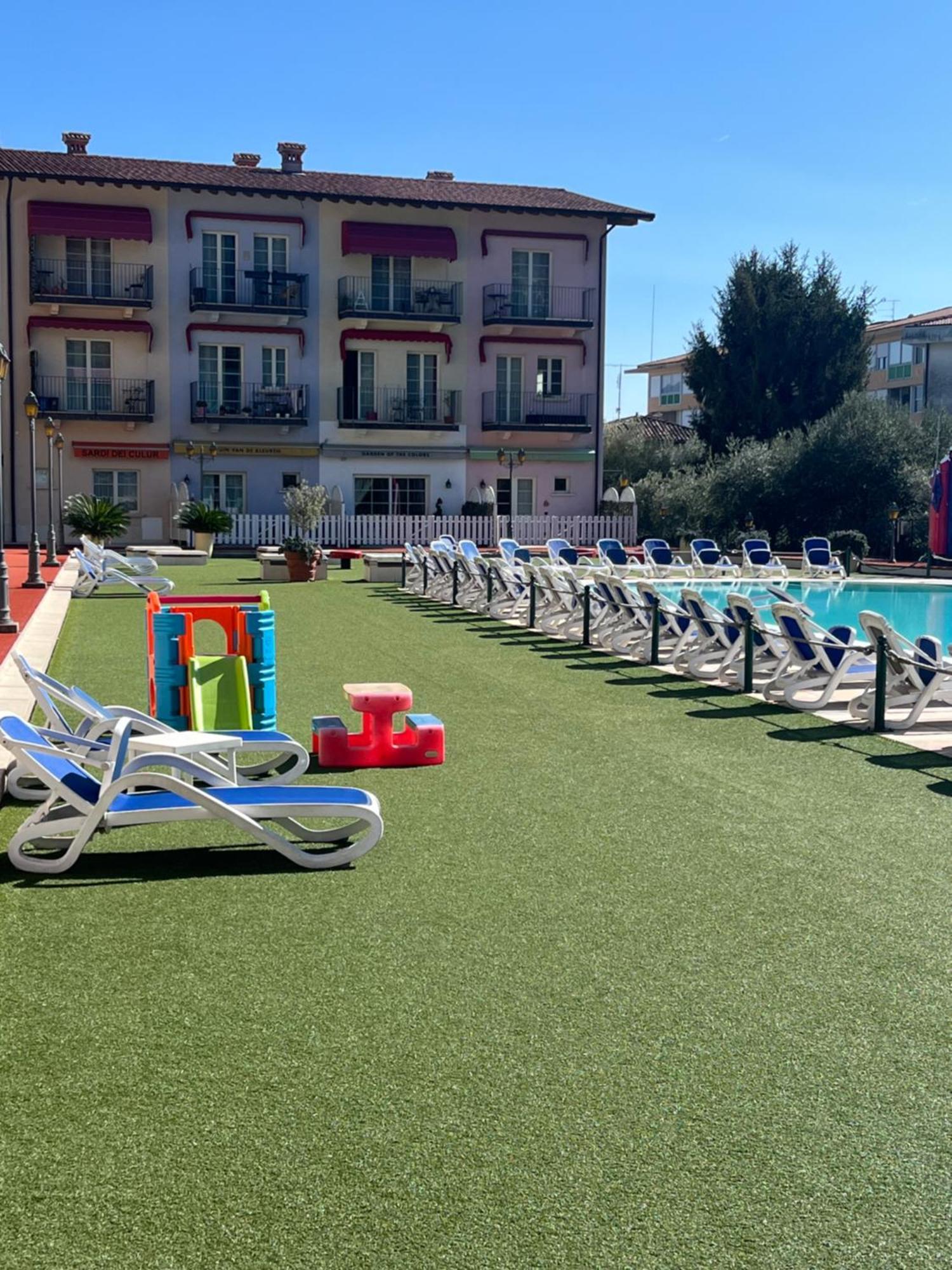 Giardino Dei Colori Dianella Appartamenti Pool Relax &Family Friendly Toscolano-Maderno Exterior foto
