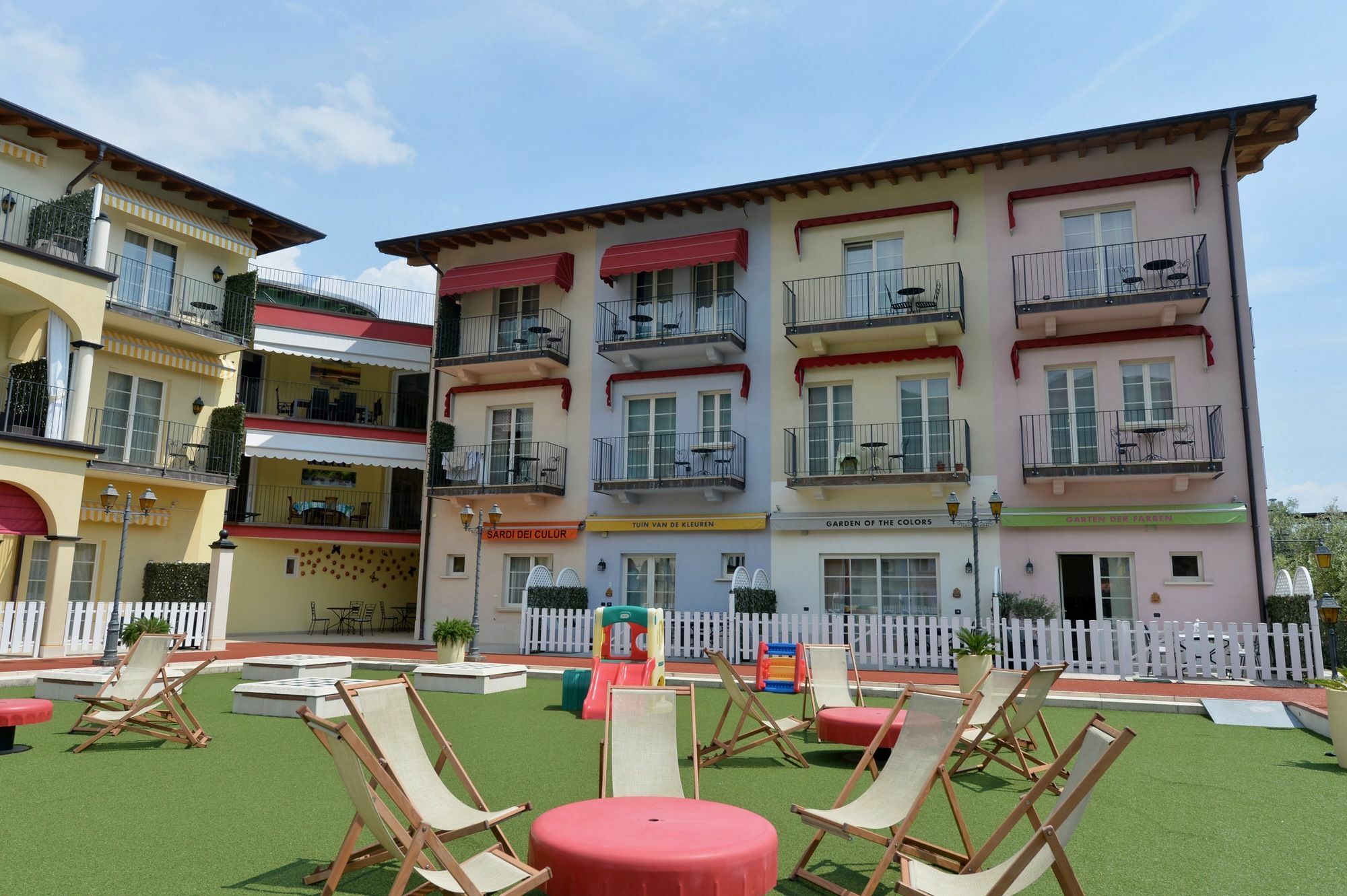 Giardino Dei Colori Dianella Appartamenti Pool Relax &Family Friendly Toscolano-Maderno Exterior foto